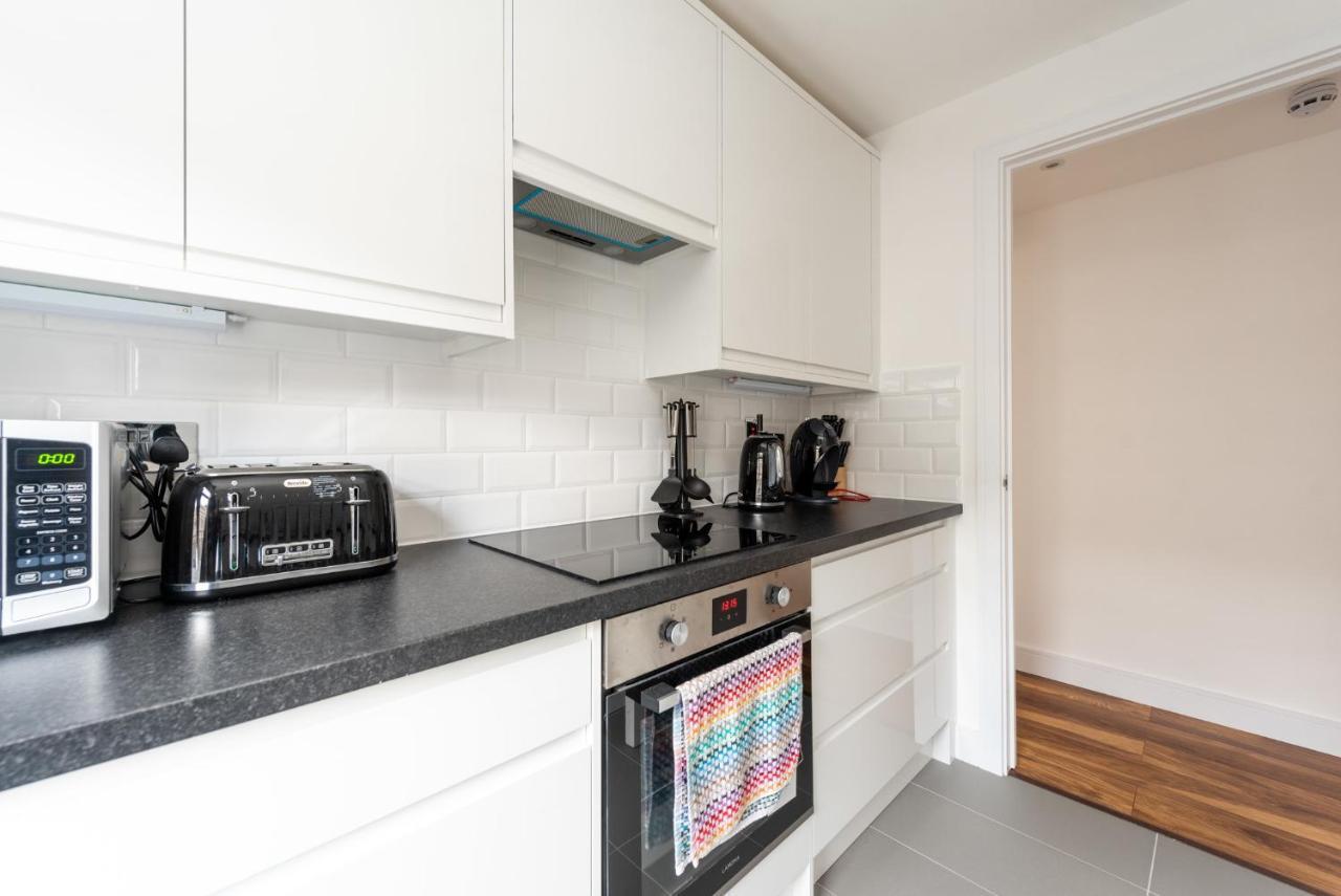 Gorgeous Apartment By Hyde Park London Exterior foto